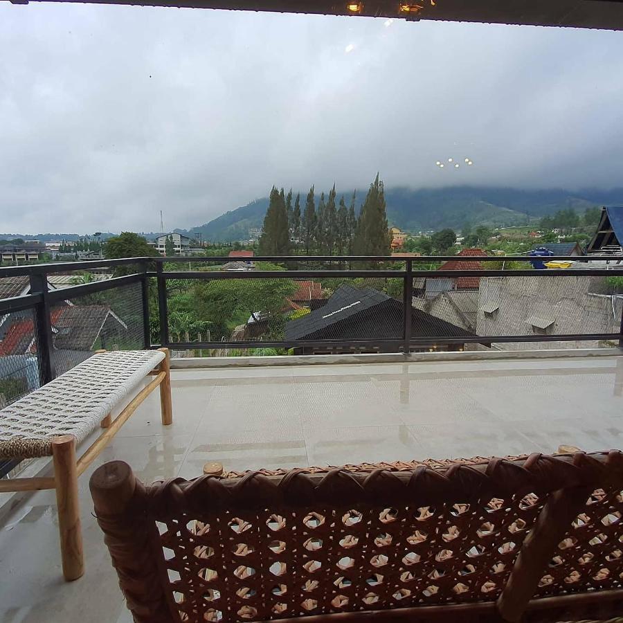 Wulan Cottage Lembang Exterior foto